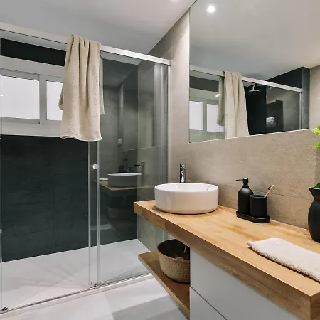 Rama - 3 Bedrooms And Terrace In Sant Gervasi * Barcelona